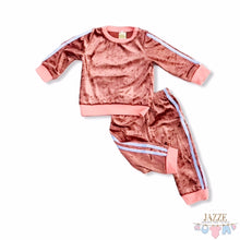 Load image into Gallery viewer, Pink Velvet 2pc Sweatsuit
