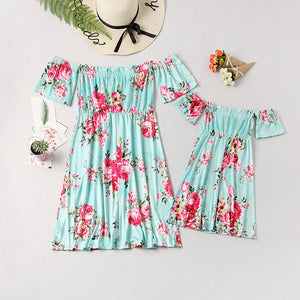 Off the shoulder Floral Mommy & Me Dress (Child)